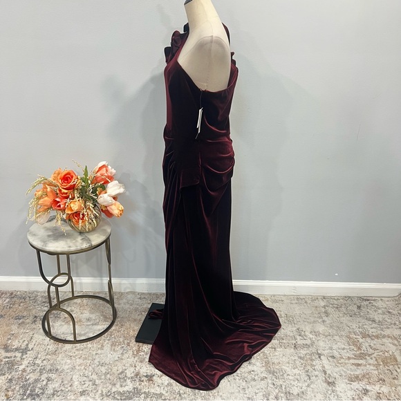 Xscape Burgundy Red Velvet Ruffled One Shoulder Maxi Formal Evening Gown Reemoly - Picture 13 of 16
